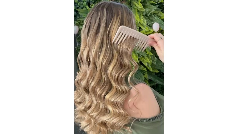 Image of Balayage training video